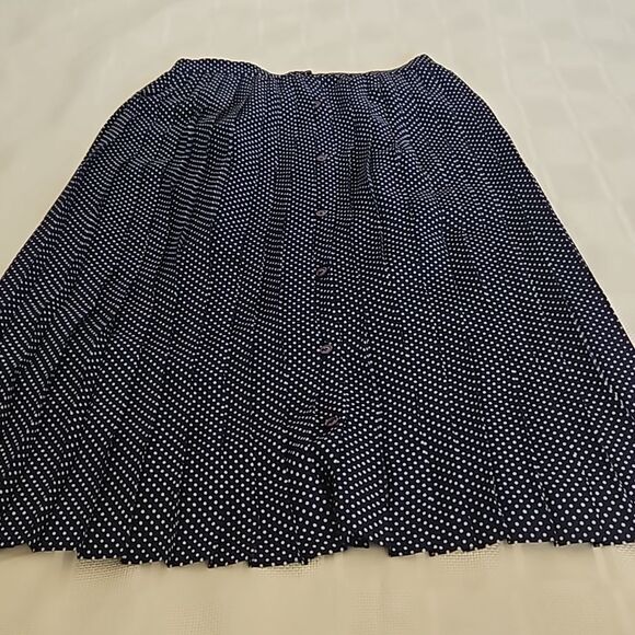 Viva House Polka Dot Pleated Button Front Midi Skirt Size 6 Navy Blue & White - Picture 13 of 16